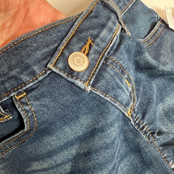 Wonder Nation Size 6 - 6X Girls 2pcs Yellow Top And Blue Denim shorts Set Peplum - Picture 9 of 11